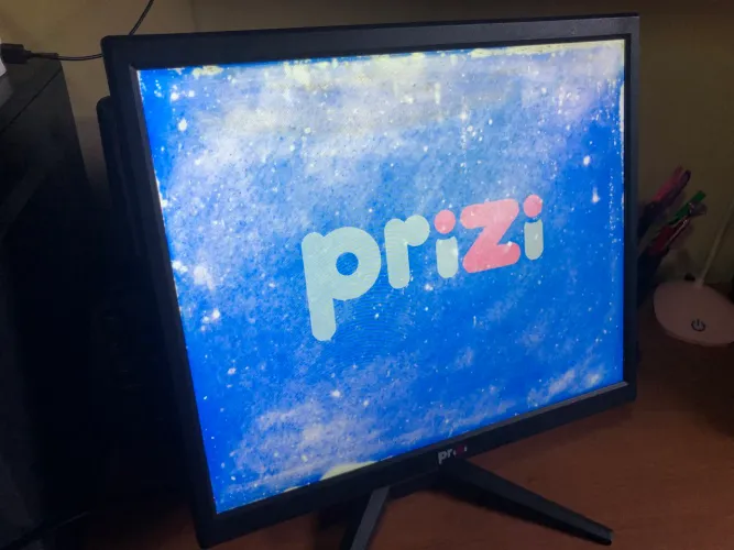 Monitor com defeito
