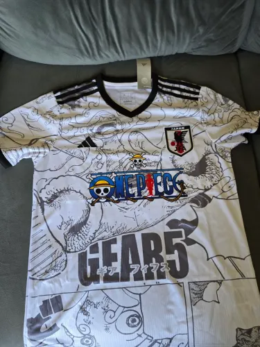 Camisa anime