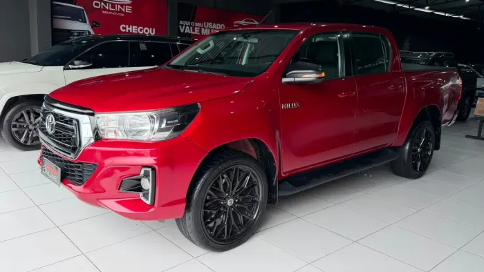 Toyota Hilux CD SR5 4X4 2.8 Diesel 2020