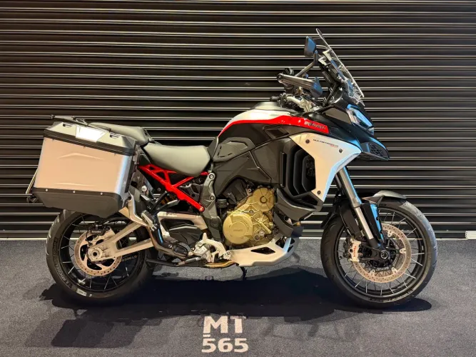 DUCATI MULTISTRADA 1200 V4 RALLY ADVENTURE 