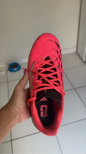 Vendo Chuteira nova 