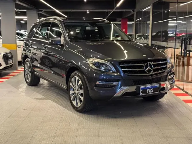 Mercedes-Benz ML-350 3.0 V6 4X4 Diesel 2014