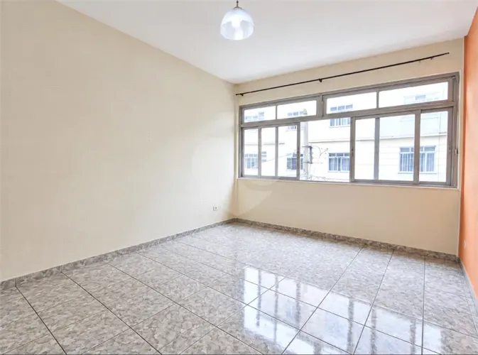 Apartamento com 2 quartos à venda ou para locação em Aterrado - RJ