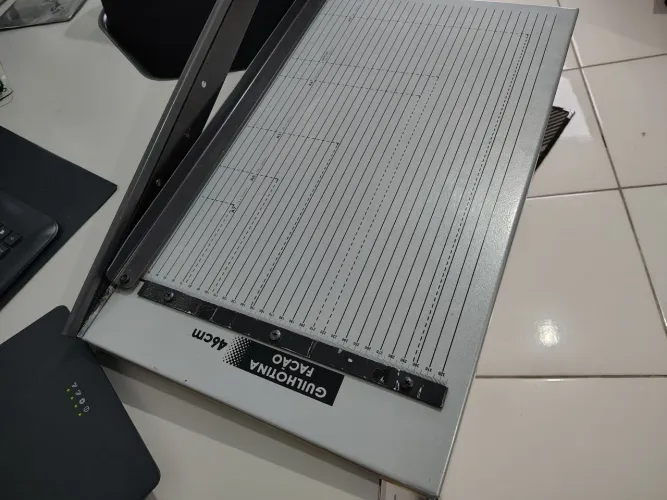 Guilhotina facão 46cm Lassane. Oportunidade!