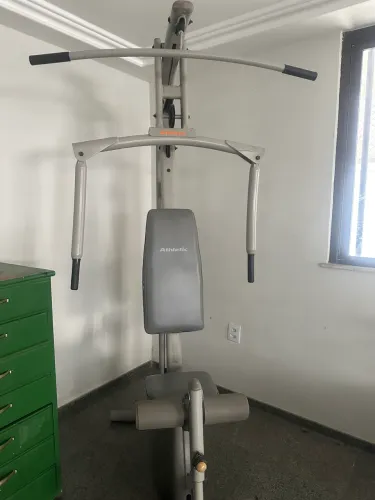 Aparelho de academia