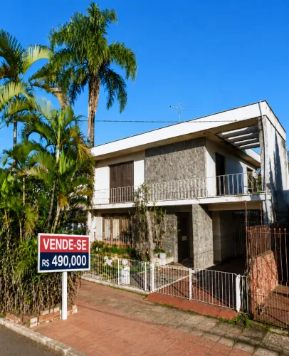 Casa no bairro Anchieta 3 quartos, ideal para moradia ou negócio.