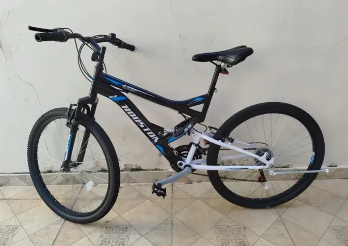 Bicicleta Houston Stinger full suspension aro 26
