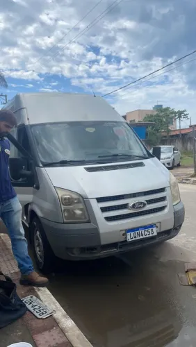 Ford Transit Furgão 3550 2.4 Tdci Longo Dies. 2011