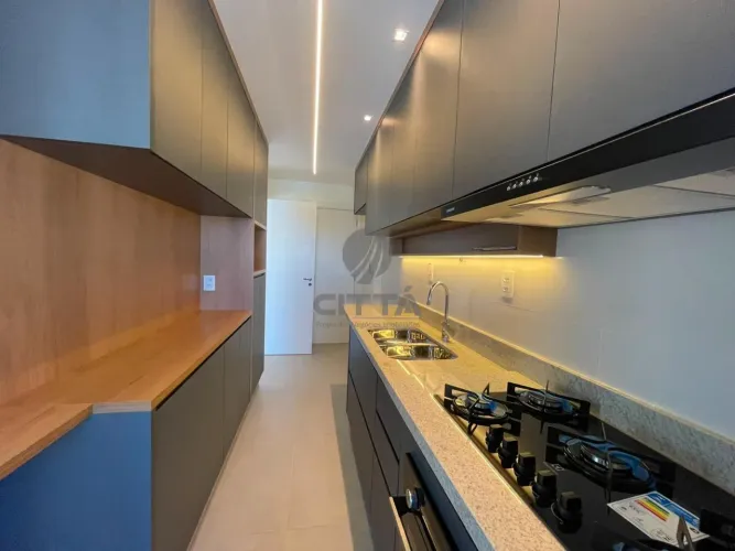 Apartamento para alugar no Cambuí em Campinas/SP.