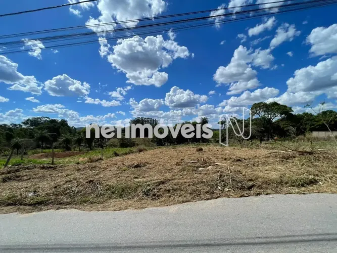 Lote no bairro Califórnia, Florestal/MG