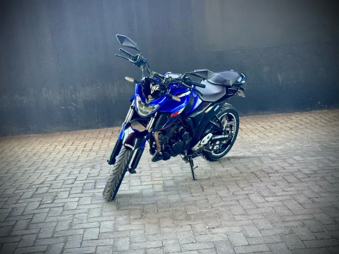 Yamaha FZ25 250 Fazer Flex 2021