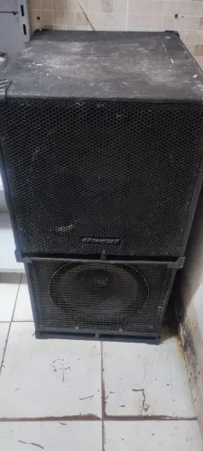 Caixa de grave passiva de 15 alto falante Eros de 800 RMS 