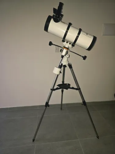 Telescópio Refletor Newtoniano Andrômed-2 130 mm Uranum