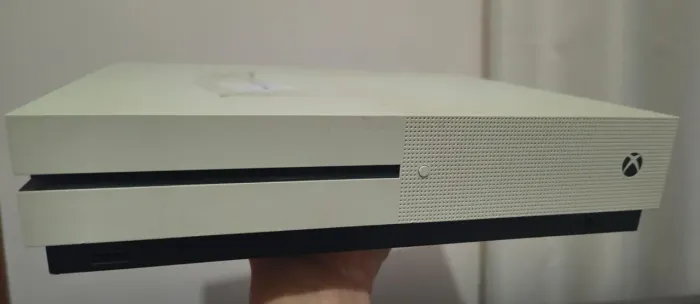 Xbox One S Defeito
