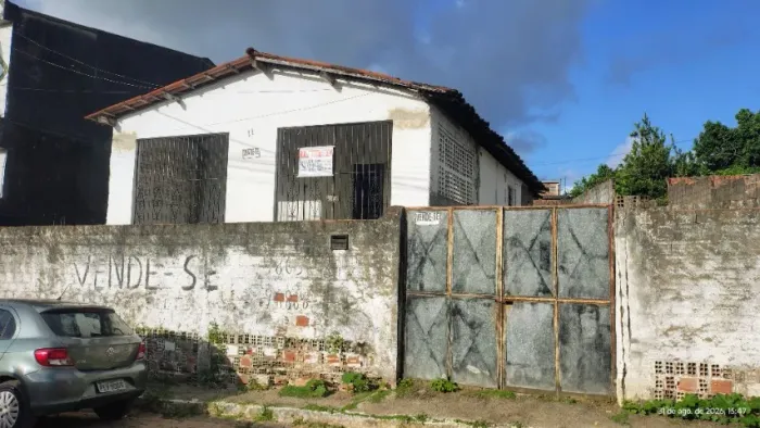 Vende-se casa em Abreu e lima