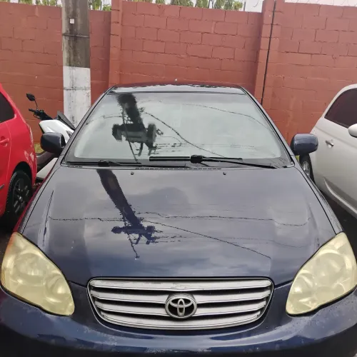 Corolla 1.6 ano 2004 azul marinho