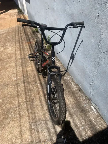 Vendo bike Cross Alfameq semi nova com nota fiscal . 