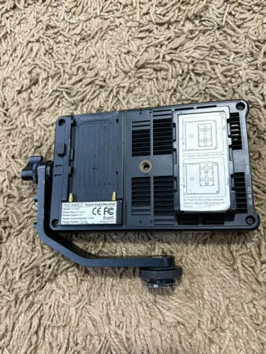 Monitor Feelworld F5 Pro ? 5,5?