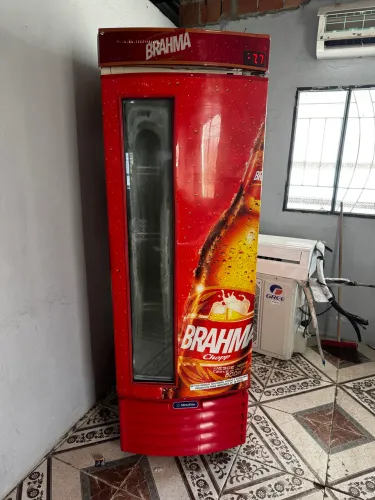 Expositor Cervejeiro BRAHMA 565 Litros Marcador De Temperatura Digital Aceito Cartão