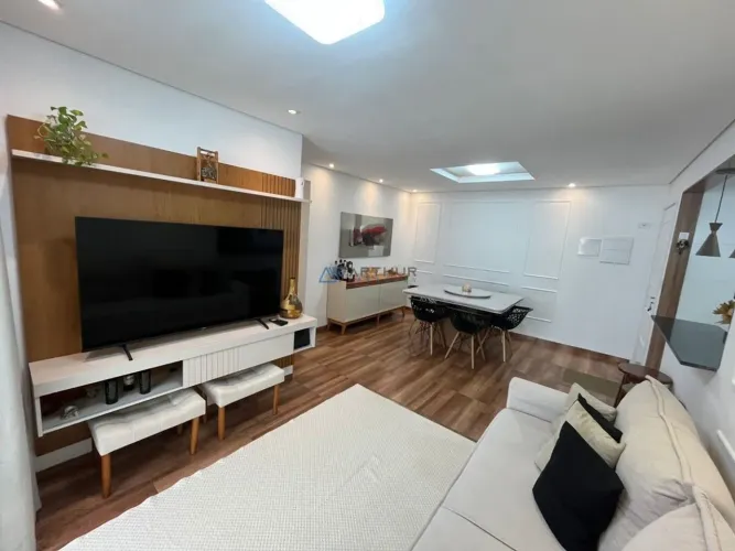 Apartamento à venda em Praia Grande no bairro Ocian a 150 metros da praia