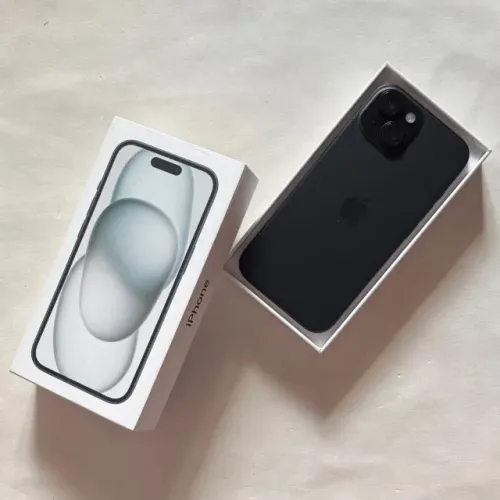 iPhone 15 128GB (Preto)