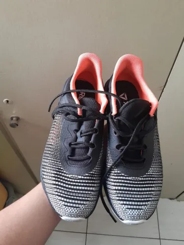 Tenis Reebok feminino 