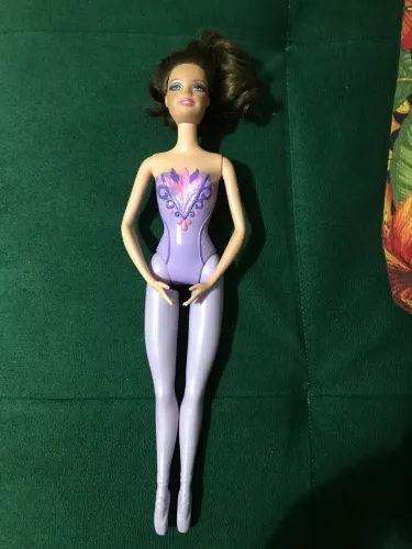 Barbie bailarina roxa