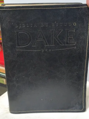 Bíblia de estudos Dake