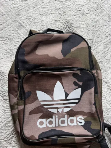 Mochila Adidas Camuflada 