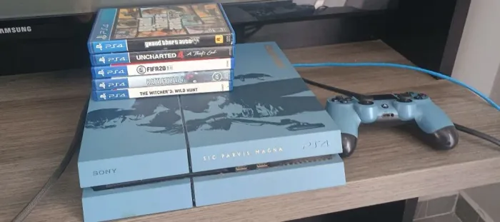 PS4 Edição de Colecionador Uncharted