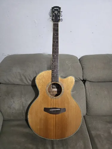 VIOLÃO YAMAHA CPX 700 II