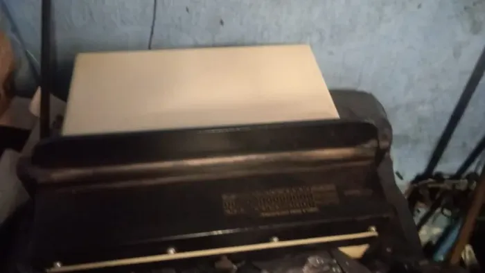 vendo guilhotina e encadernadora valor 300,00 as duas!