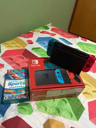 Vendo Nintendo Switch 32Gb completo com Nintendo Switch sports 