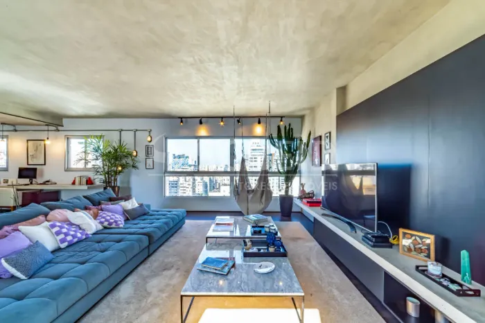 Cobertura para venda em Pinheiros com 2 quartos, sendo 1 suíte, 240m² 2 vagas
