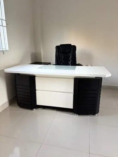 MESA DE ESCRITÓRIO PRESIDENTE 