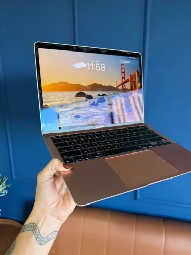 MacBook Air M1 8/256GB seminovo