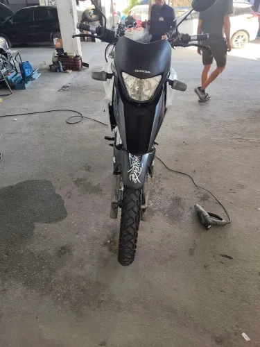 XRE 300