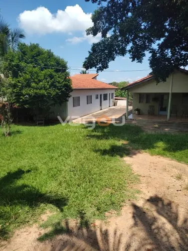 Chácara para Venda em Salto, Residencial Parque Laguna, 3 dormitórios, 2 banheiros, 4 vaga