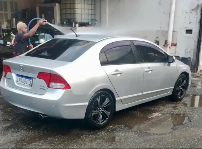 Honda Civic Sedan LXS 1.8/1.8 Flex 16V Aut. 4P 2007