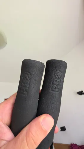 Manopla shimano pro.