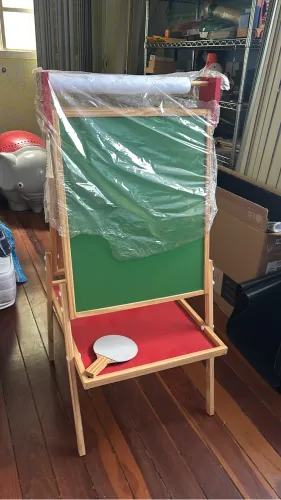 Quadro de giz e pincel