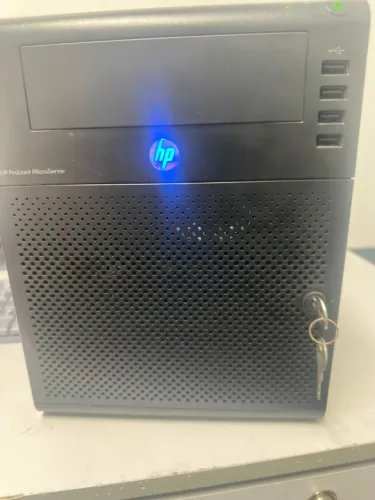 HP ProLiant MicroServer N54L