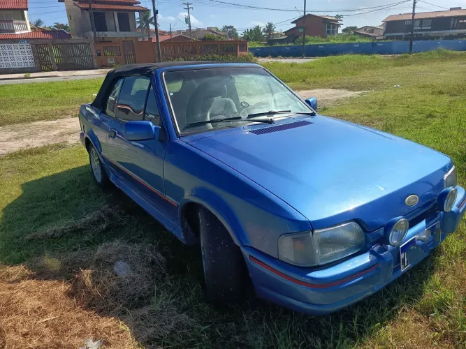 Ford Escort XR3 1.8 / 1.6 Conversível 1989