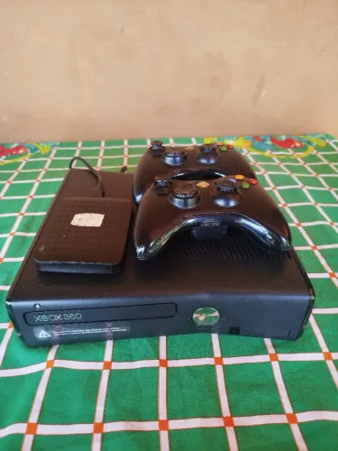 Vendo Xbox 360 rgh 1Tb
