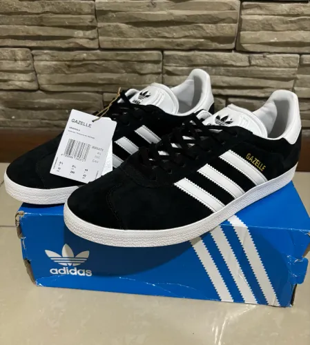 Tênis Adidas Gazelle tamanho 42