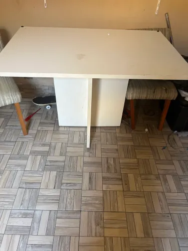 Sofá, mesa e rack