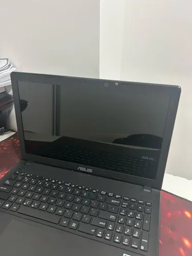 notebook ASUS X551M