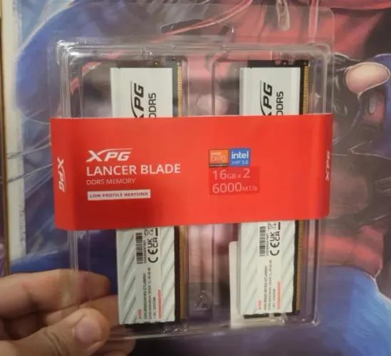 kit memoria ddr5 2x16gb 6000mhz branca xpg lancer blade nova lacrada nota e garantia