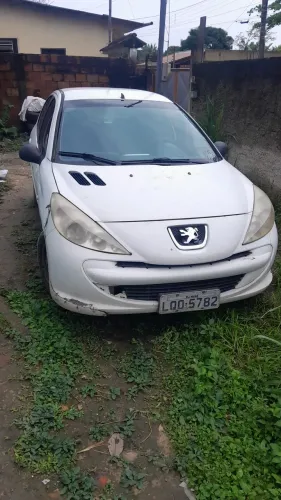 Peugeot 207 XR 1.4 Flex 8V 5P 2013