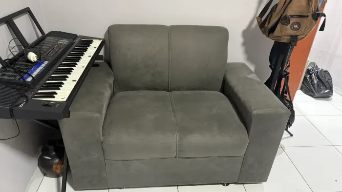Sofá 2 lugares